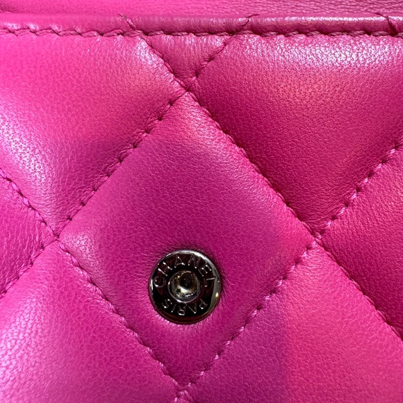 Chanel lambskin quilted flap wallet - Picture 11 of 11